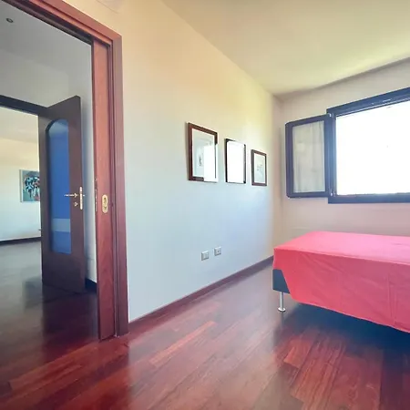 Signorile Con Vista Caprera Apartmán