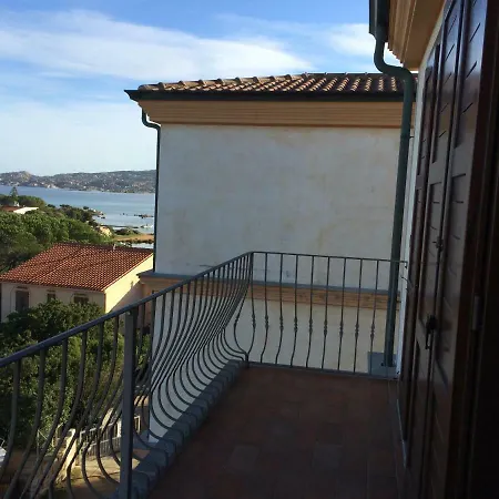 Signorile Con Vista Caprera *