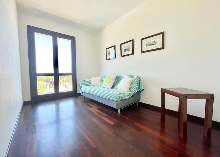 Signorile Con Vista Caprera Apartman *